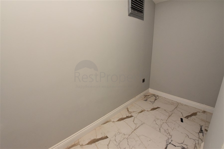 Пентхаус планировки 5+1 в районе Оба