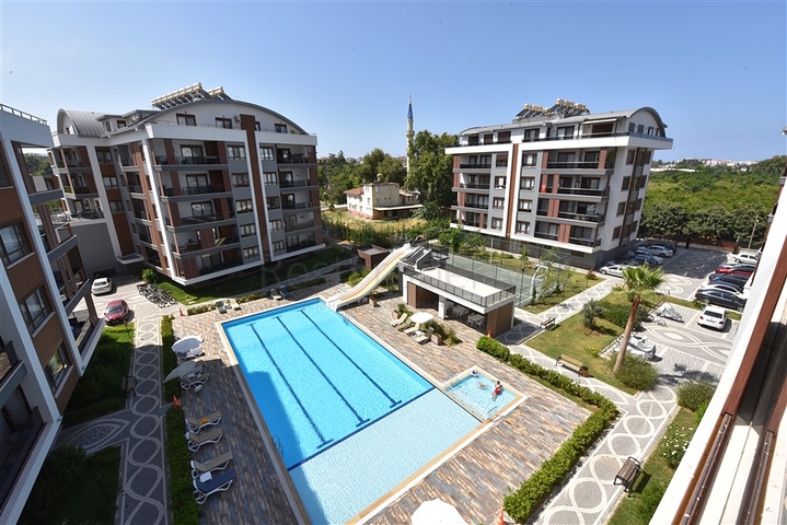 Пентхаус планировки 5+1 в районе Оба