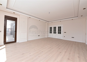 Пентхаус планировки 5+1 в районе Оба