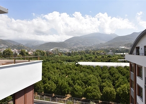 Пентхаус планировки 5+1 в районе Оба