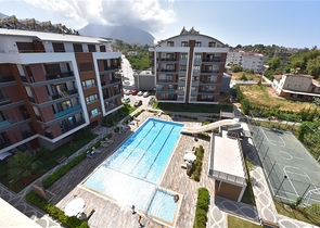 Пентхаус планировки 5+1 в районе Оба