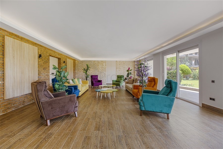 Меблированная квартира планировки 1+1