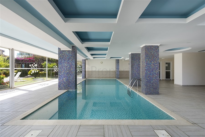 Пятикомнатный пентхаус с видом на море