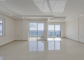 Пятикомнатный пентхаус с видом на море