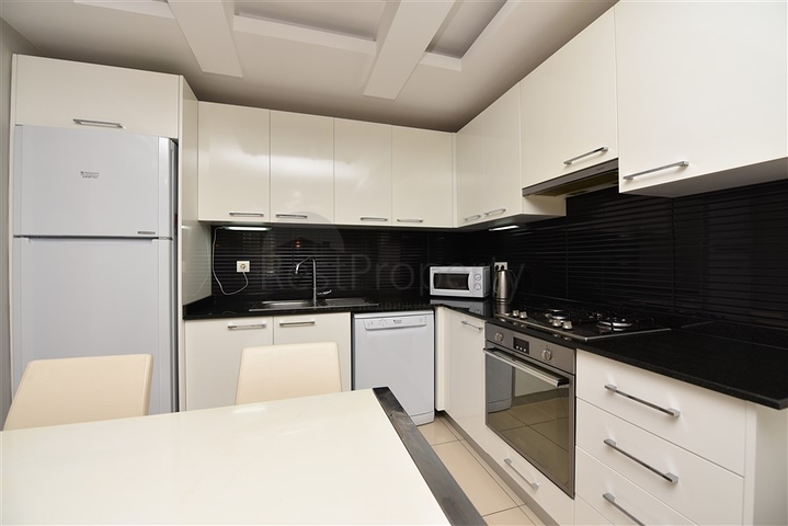 Меблированная квартира планировки 1+1