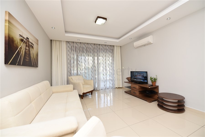 Меблированная квартира планировки 1+1