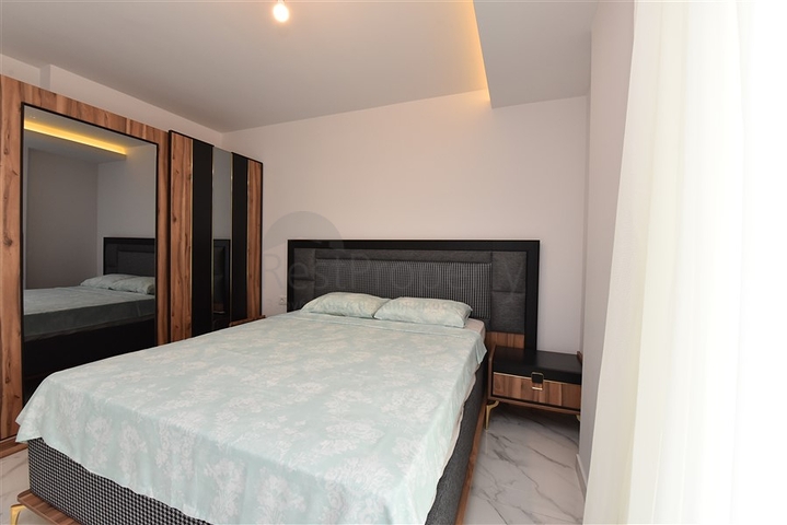 Трехкомнатная квартира на аренду 