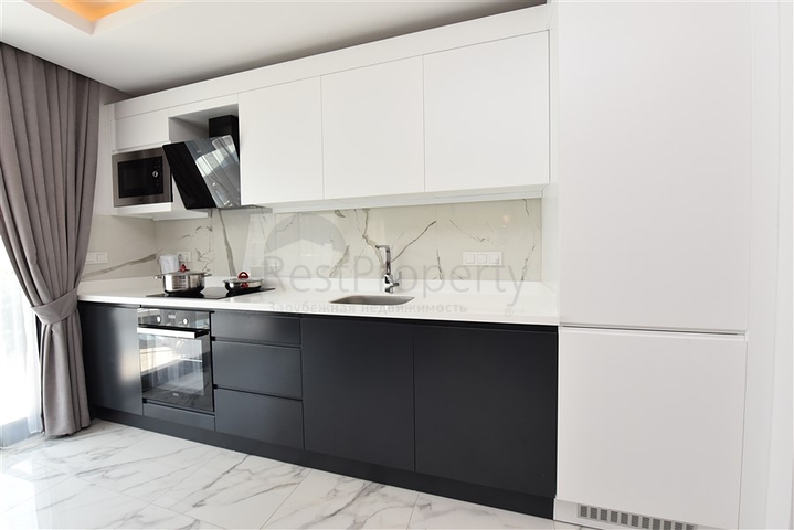 Трехкомнатная квартира на аренду 