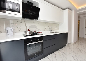 Трехкомнатная квартира на аренду 