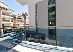 Трехкомнатная квартира на аренду 