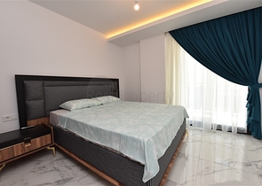 Трехкомнатная квартира на аренду 