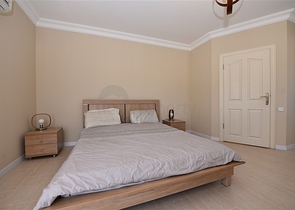 Меблированный пентхаус с видом на море  