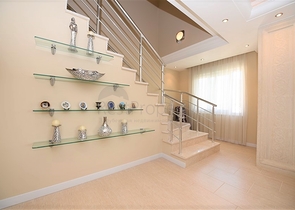 Меблированный пентхаус с видом на море  