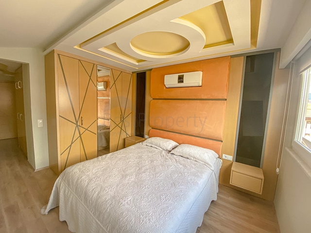 Большой пентхаус с видом на море