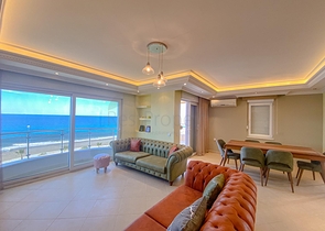 Большой пентхаус с видом на море