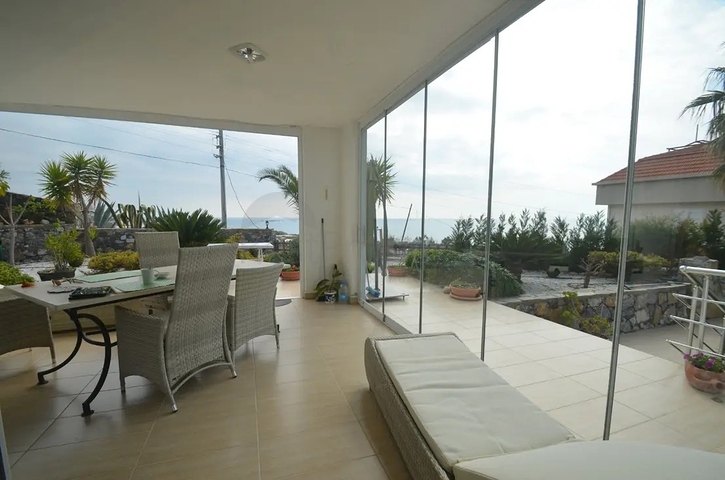 Меблированная вилла планировки 2+1