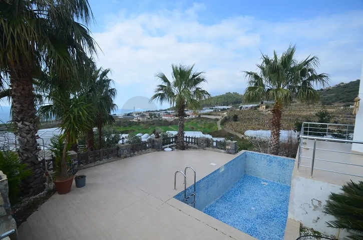 Меблированная вилла планировки 2+1