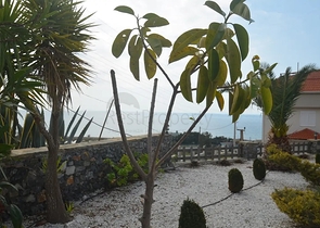 Меблированная вилла планировки 2+1