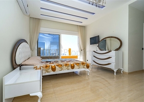 Двухэтажная вилла планировки 4+1