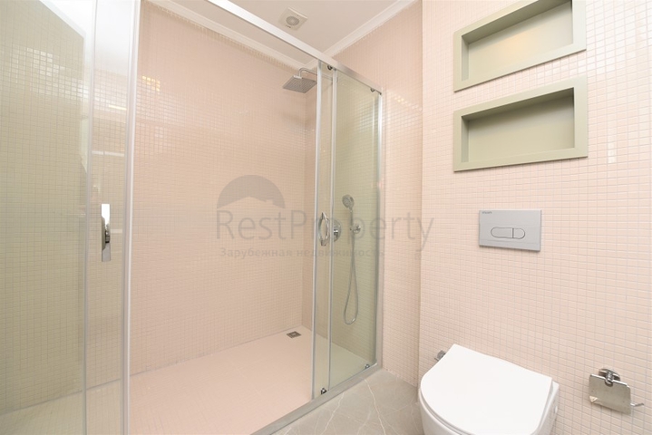 Пентхаус планировки 3+1 с видом на море