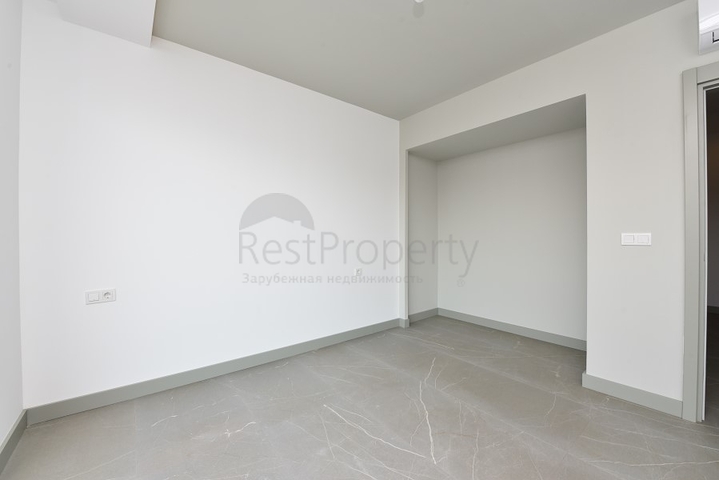 Пентхаус планировки 3+1 с видом на море