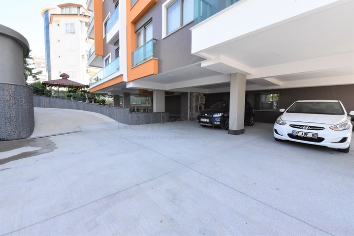 Пентхаус планировки 3+1 с видом на море