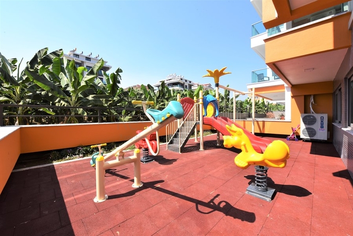 Пентхаус планировки 3+1 с видом на море