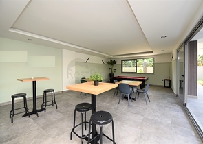 Пентхаус планировки 3+1 с видом на море