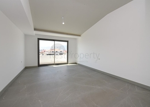 Пентхаус планировки 3+1 с видом на море