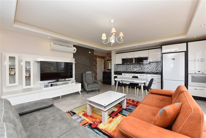 Трехкомнатная квартира с видом на море