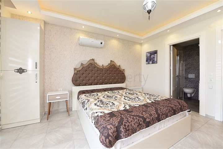 Трехкомнатная квартира с видом на море