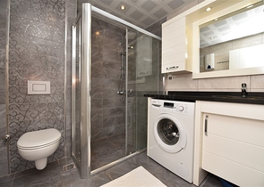 Трехкомнатная квартира с видом на море