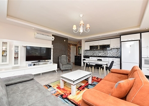 Трехкомнатная квартира с видом на море