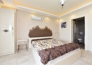 Трехкомнатная квартира с видом на море