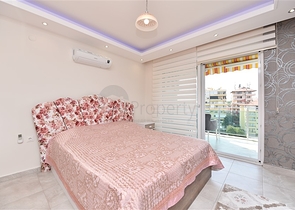 Трехкомнатная квартира с видом на море