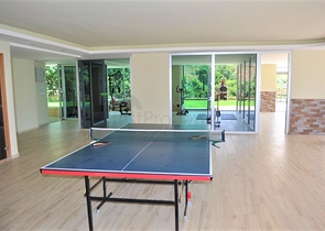 Трехкомнатная квартира с видом на море