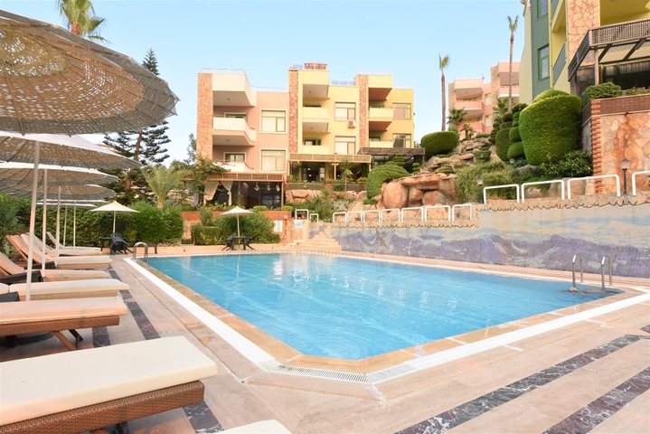 Меблированная вилла в шаговой доступности от моря