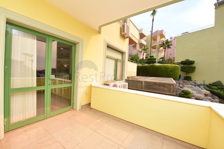 Меблированная вилла в шаговой доступности от моря