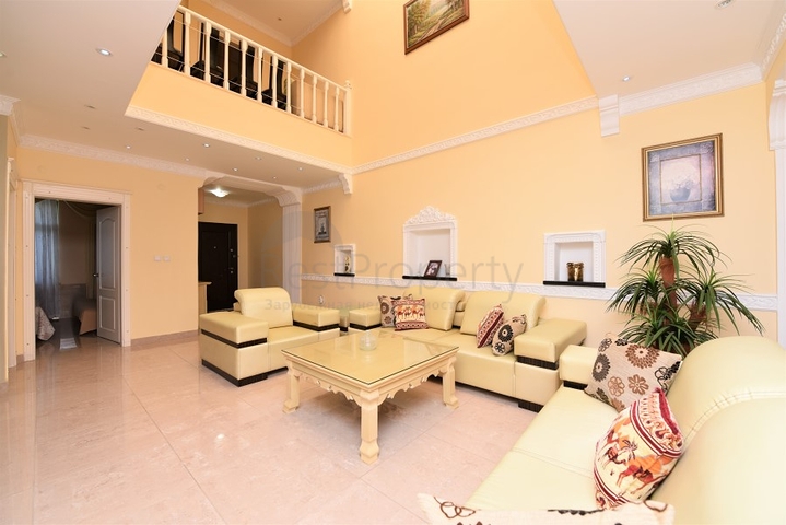 Меблированная вилла в шаговой доступности от моря