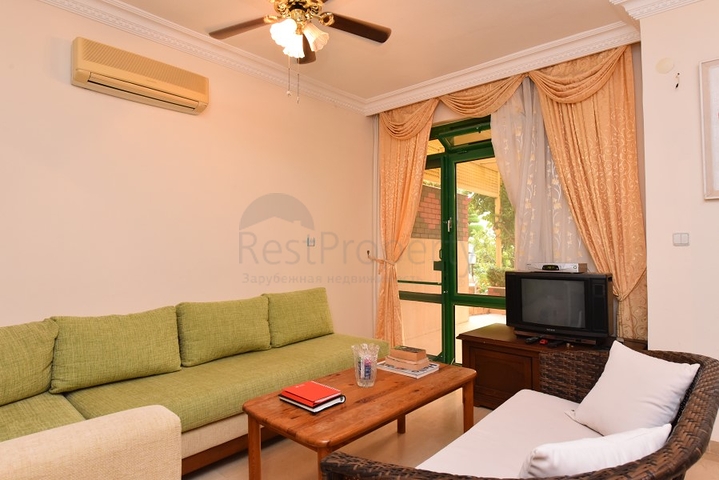 Меблированная вилла в шаговой доступности от моря