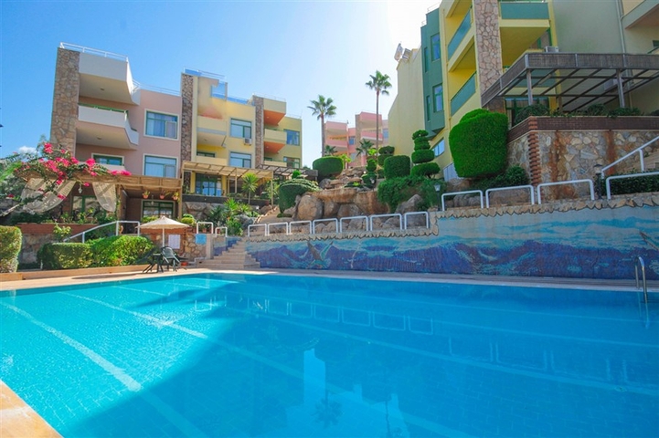 Меблированная вилла в шаговой доступности от моря