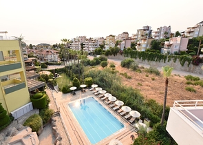 Меблированная вилла в шаговой доступности от моря