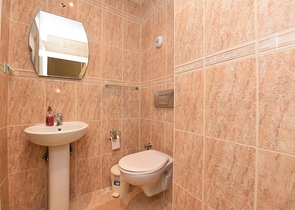 Меблированная вилла в шаговой доступности от моря