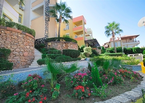 Меблированная вилла в шаговой доступности от моря