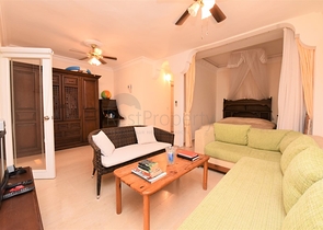 Меблированная вилла в шаговой доступности от моря