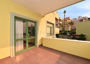 Меблированная вилла в шаговой доступности от моря