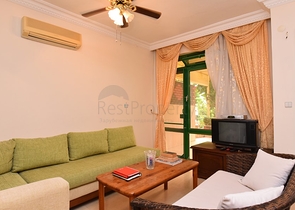 Меблированная вилла в шаговой доступности от моря