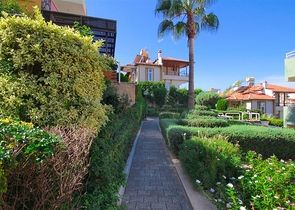 Меблированная вилла в шаговой доступности от моря