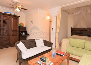 Меблированная вилла в шаговой доступности от моря