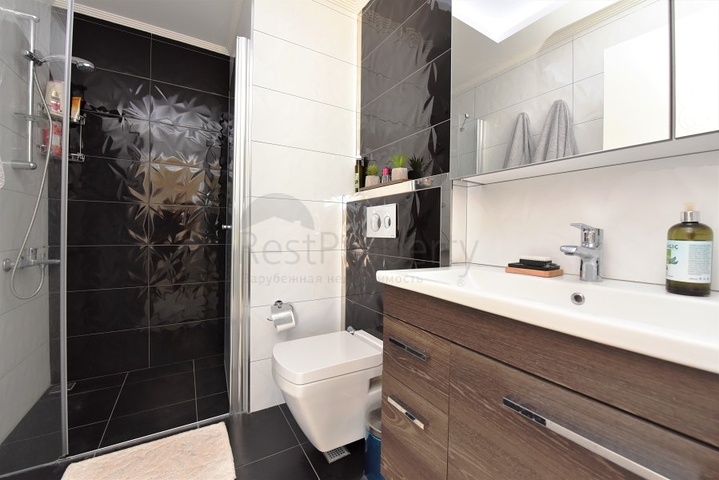 Пентхаус планировки 3+1 с видом на море